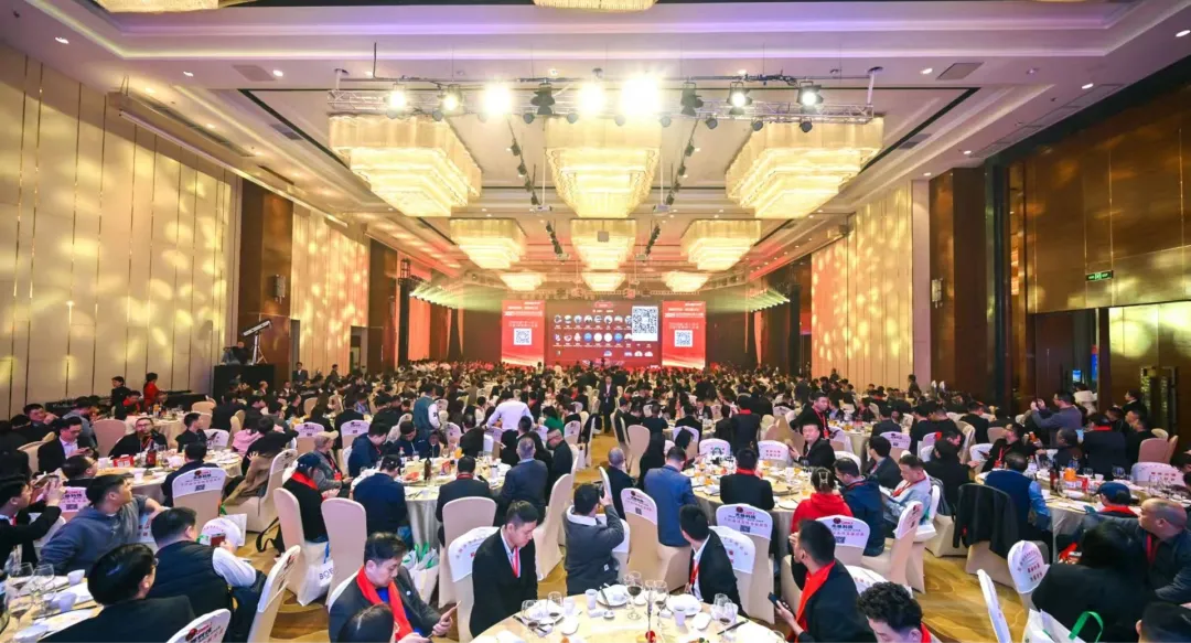 2025年深圳市照明與顯示工程行業(yè)協(xié)會(huì)年會(huì)，我們來(lái)啦！